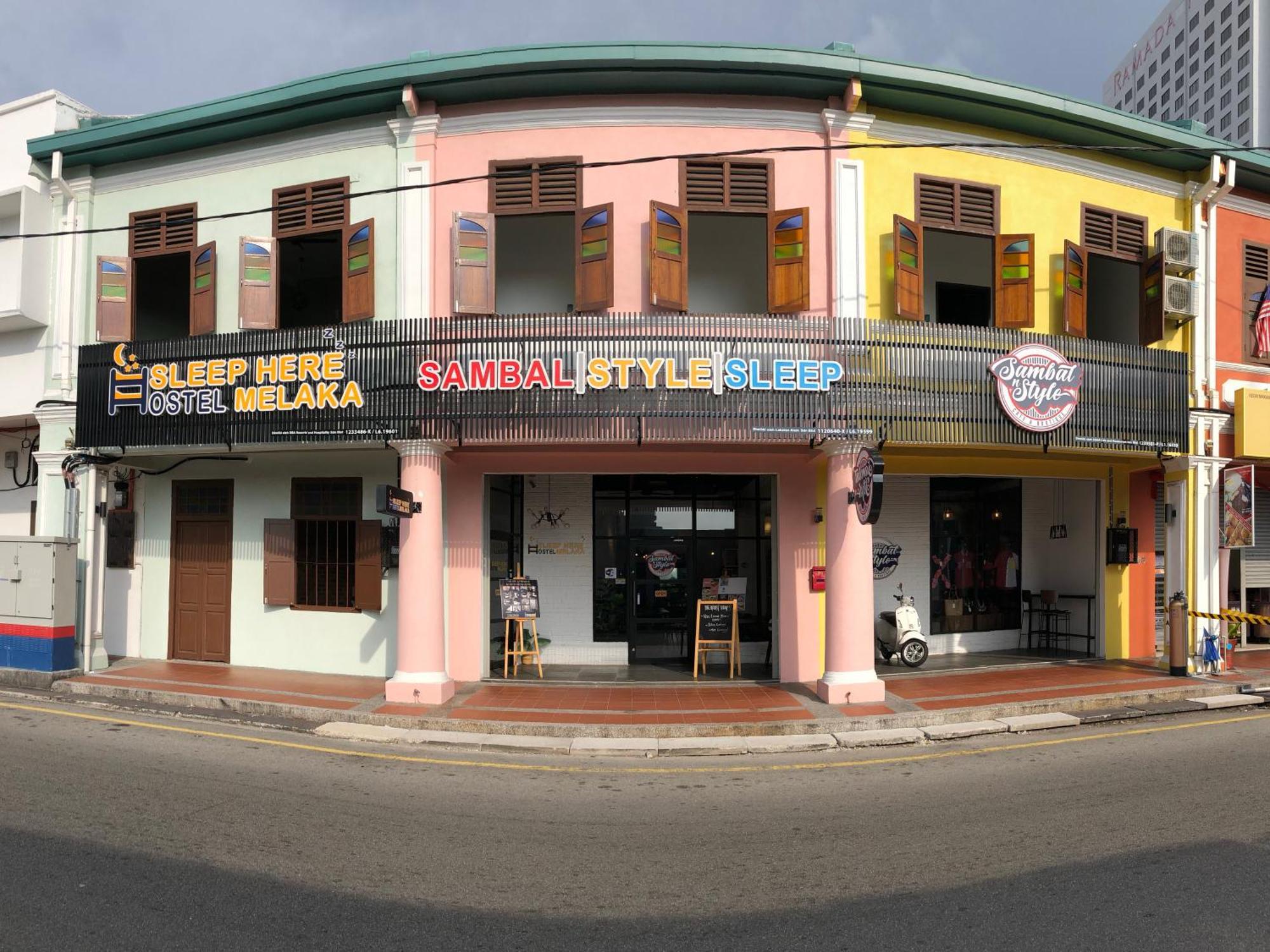 Sleep Here Hostel, Melaka Dış mekan fotoğraf