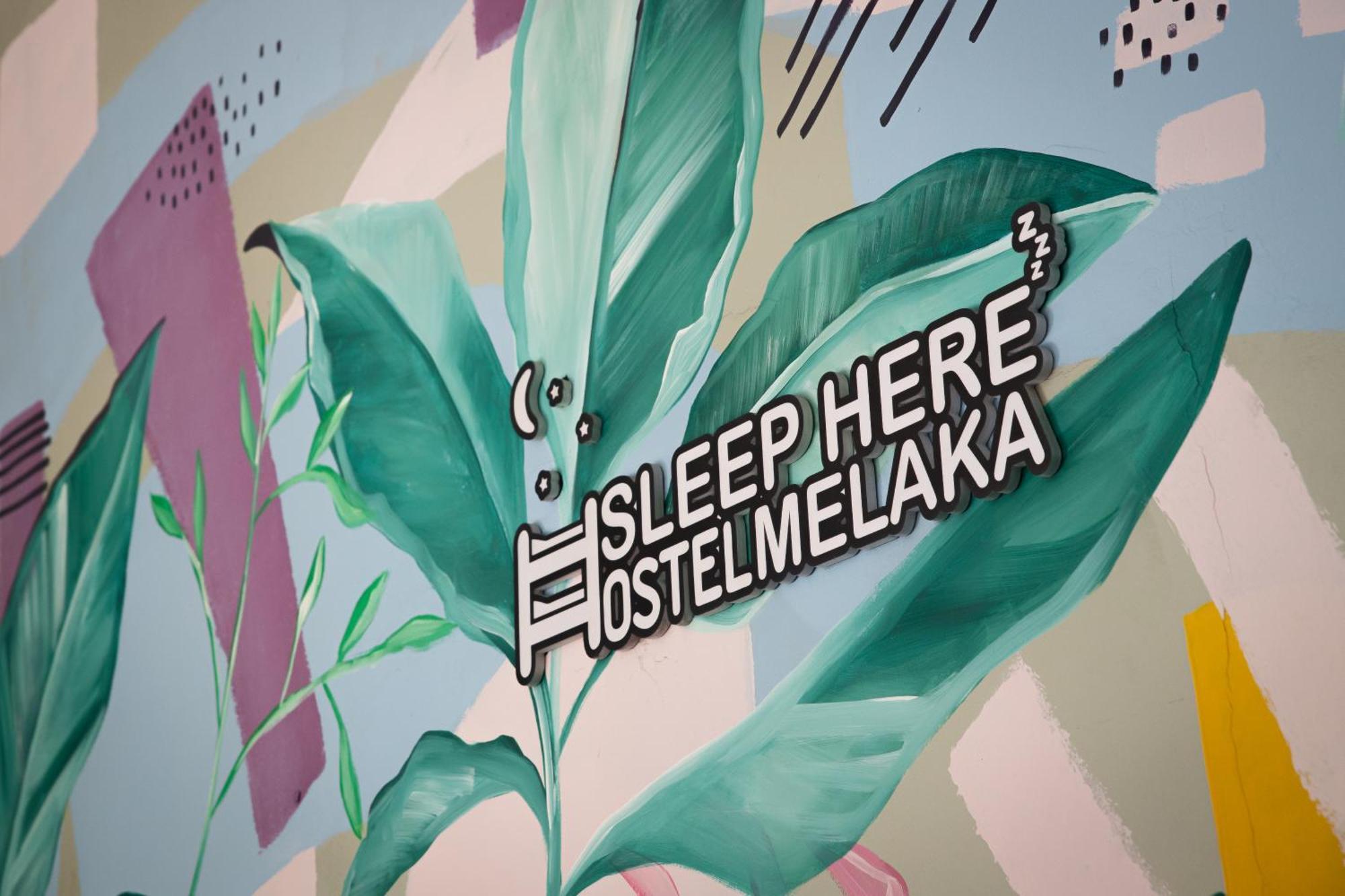 Sleep Here Hostel, Melaka Dış mekan fotoğraf